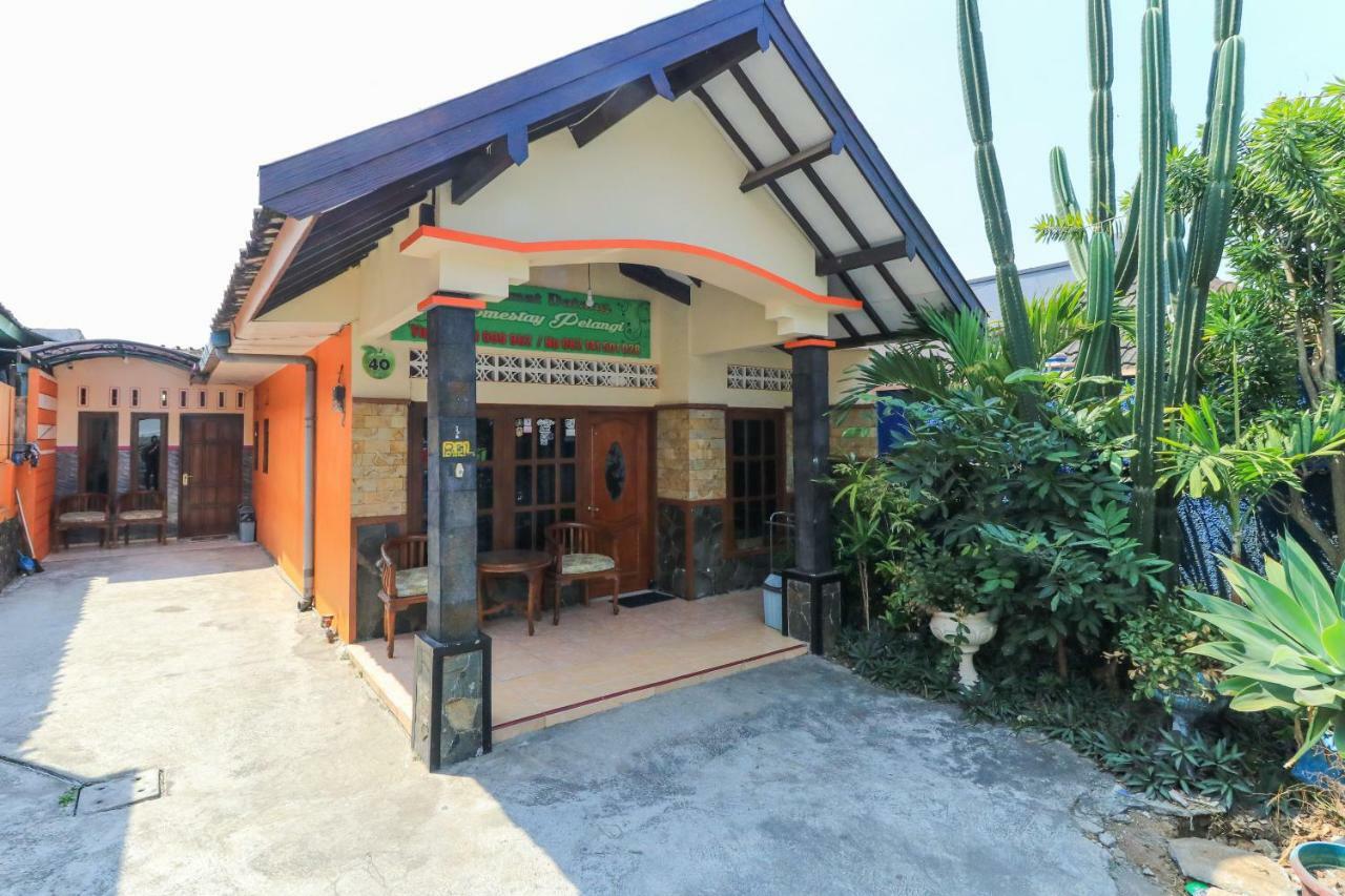 Vila Tiga Kamar Tidur